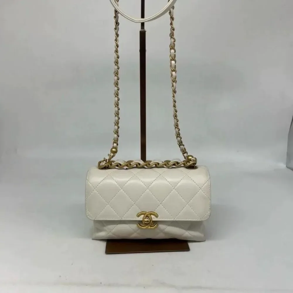 Chanel Women Pre-Loved Bag Very Good Condition